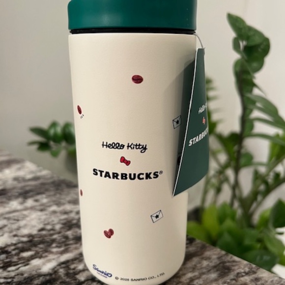 Starbucks x Hello Kitty 12 oz. Limited Edition Tumbler - NEW w/tags - Picture 2 of 4